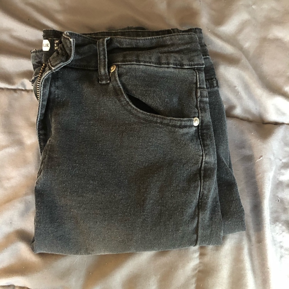 High waisted ripped knee skinny Jean - Picture 7 of 9